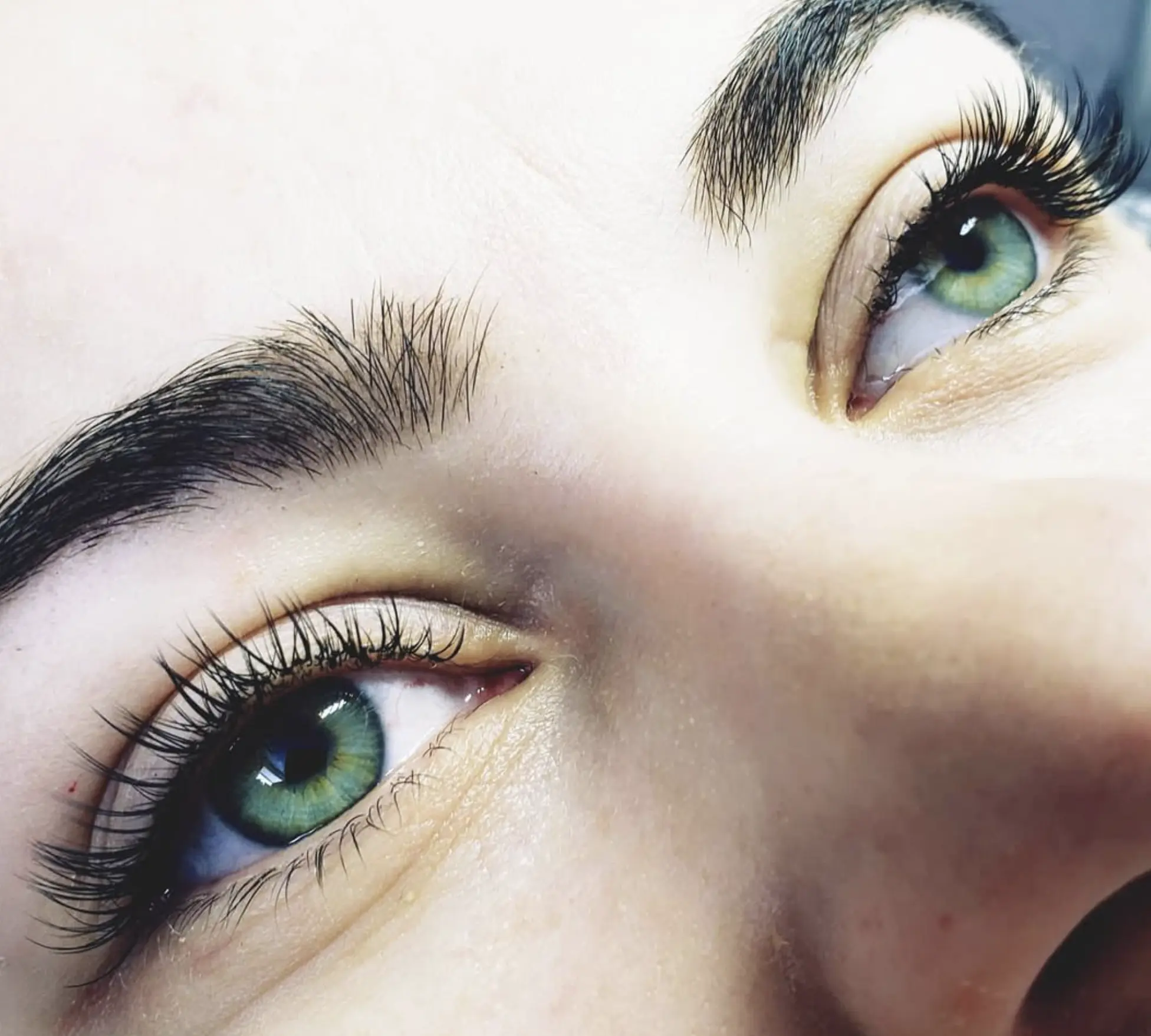 natural looking lash extensions